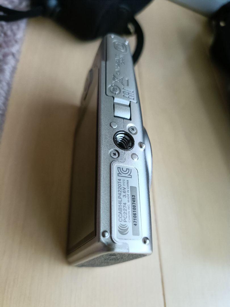 ほぼ未使用Canon IXY 650 コンパクトデジタルカメラ シルバー