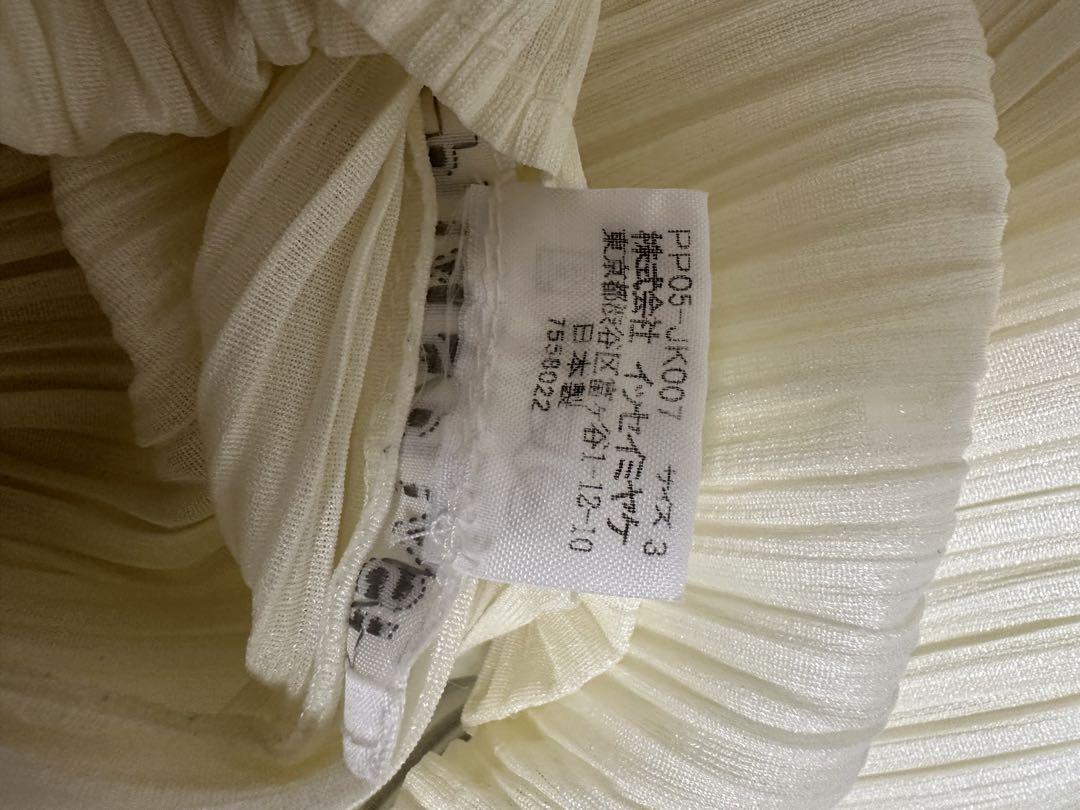 イッセイミヤケ ISSEY MIYAKE プリーツプリーズ Tシャツ  トップス