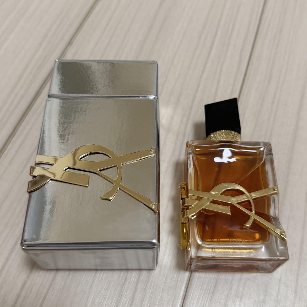 YVES SAINT LAURENT リブレ オーデパルファム アンタンス