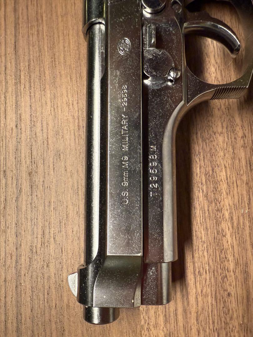 東京マルイ　ベレッタ　M92Fクロムステンレス