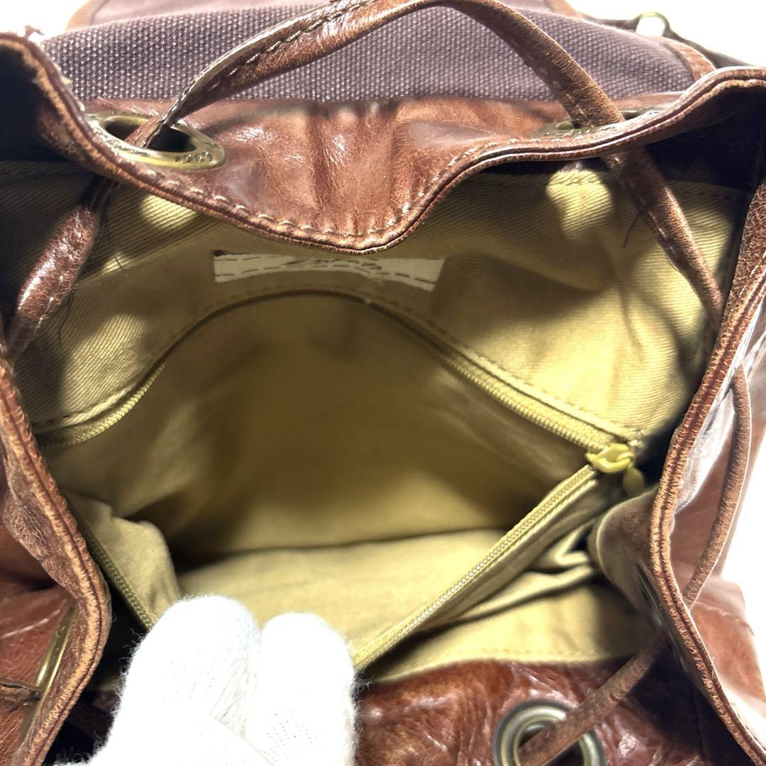 Dakota ホースシュー ロゴ エンブレム 金具 デザイン 本革
