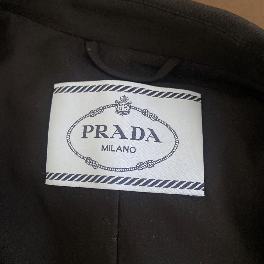 PRADA ブラック