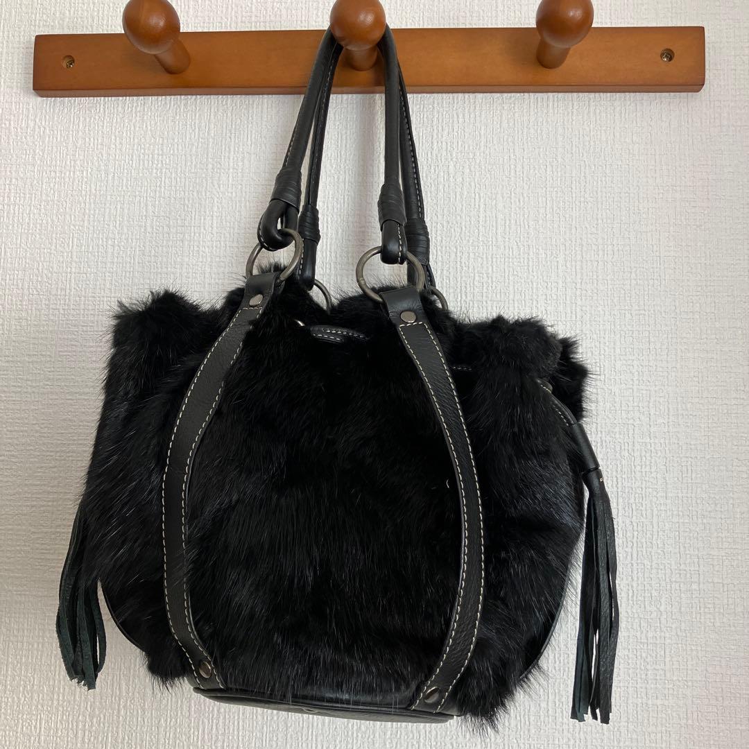 ブラック ファー素材のバック 使用5回