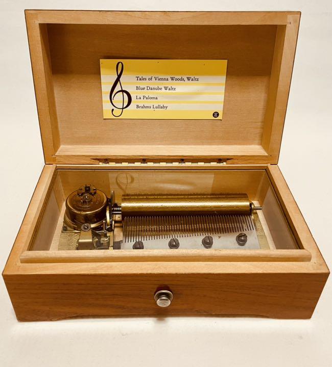 初回限定】hiro _2527さま専用 オルゴール アンティーク スイス 4曲 50弁 オルゴール インテリア・住まい・小物¥26,637-www.dryasinakgul.com 初回限定】hiro _2527さま専用 オルゴール アンティーク スイス 4曲 50弁 オルゴール インテリア・住まい・小物¥26,637-www.dryasinakgul.com