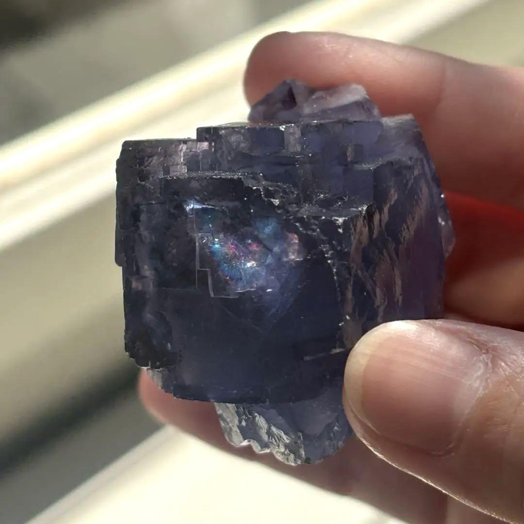中国　ヤオガンシャン産　パープルブルー　フローライト　原石　鉱物標本