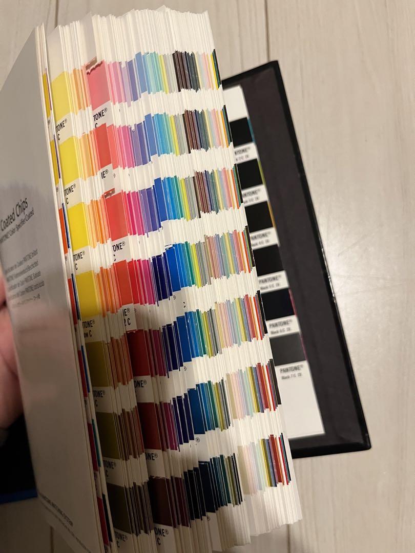 和洋裁材料 pantone coated chips