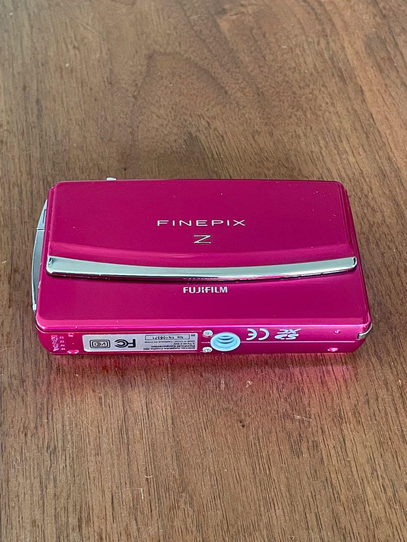 富士フイルム　FINEPIX Z90