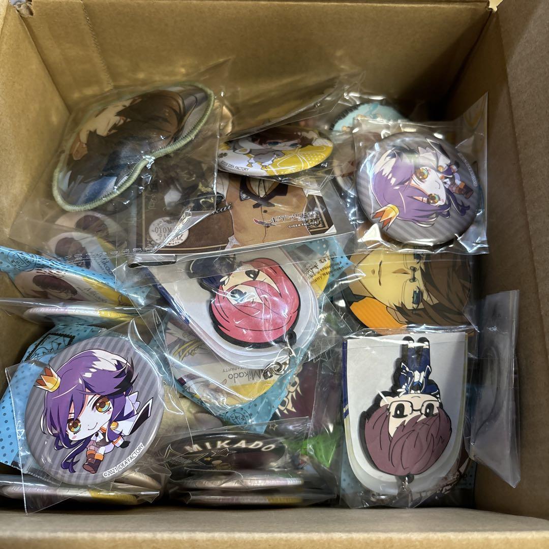 銀魂 TSUTAYAコラボ 描き下ろし和紙缶バッジ 9個セット