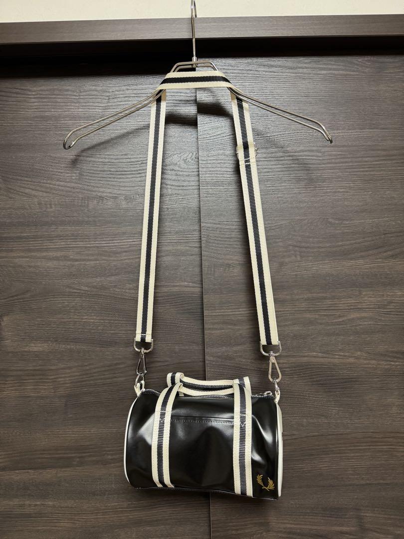 フレッドペリー Classic Mini Barrel Bag ミニバレルバッグ フレッドペリー Classic Mini Barrel Bag ミニバレルバッグ