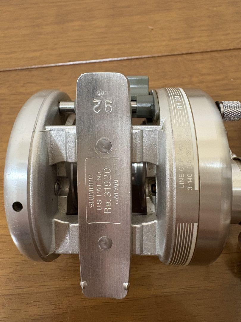 SHIMANO カルカッタ100シルバー