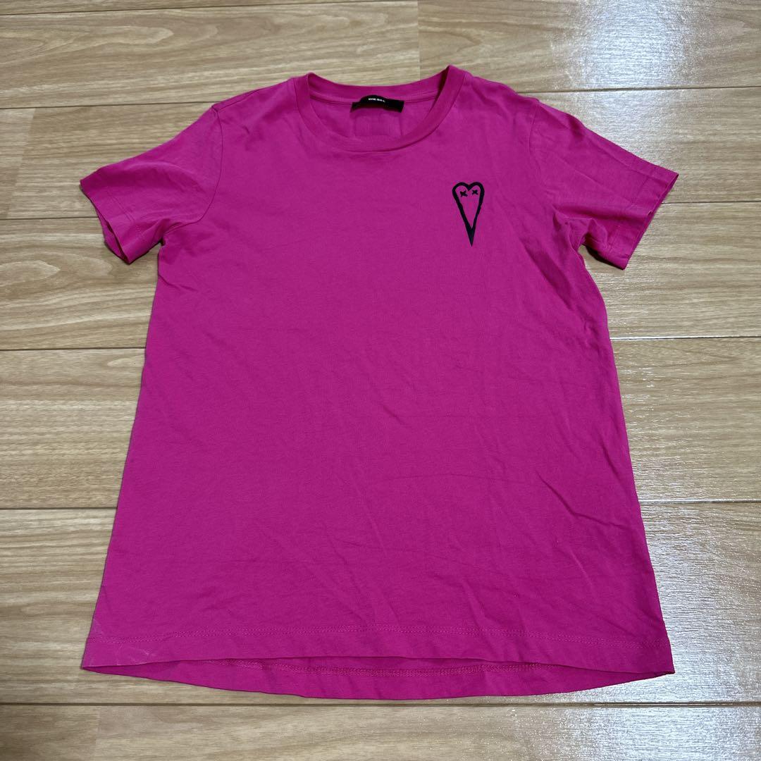ディーゼル ピンク ハートロゴ Tシャツ - メルカリ