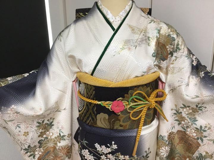 2022好評 専用 4 6まで 白地に古典柄正絹振袖 買い足し無しのフルセット 草履バッグ M5EFa-m83077251066 好評日本製