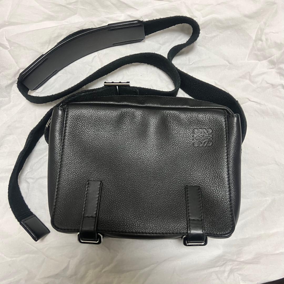 LOEWE ロエベ メッセンジャーバッグ