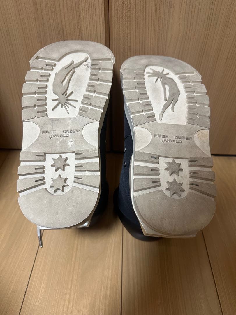 FVVO THICK SOLED HIGH TOP BOOTS