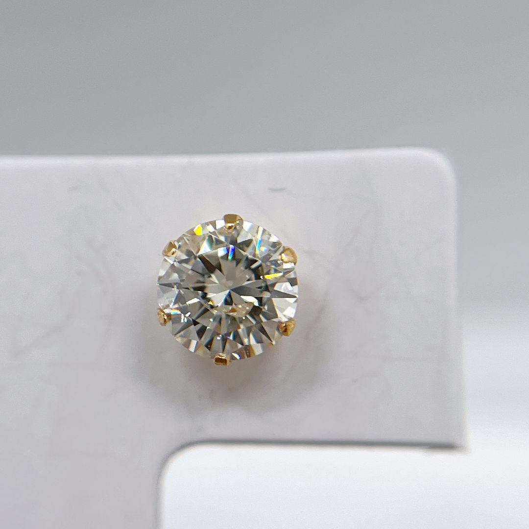 天然ダイヤモンド 計0.907ct k18ピアス