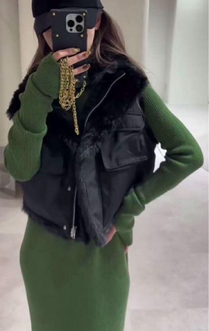 prima♡︎GlamLips♡リバーシブルファーベスト♡