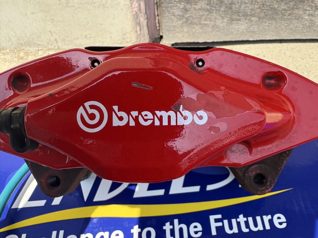 brembo ブレーキキャリパー プロジェクトμホース、パッド付き