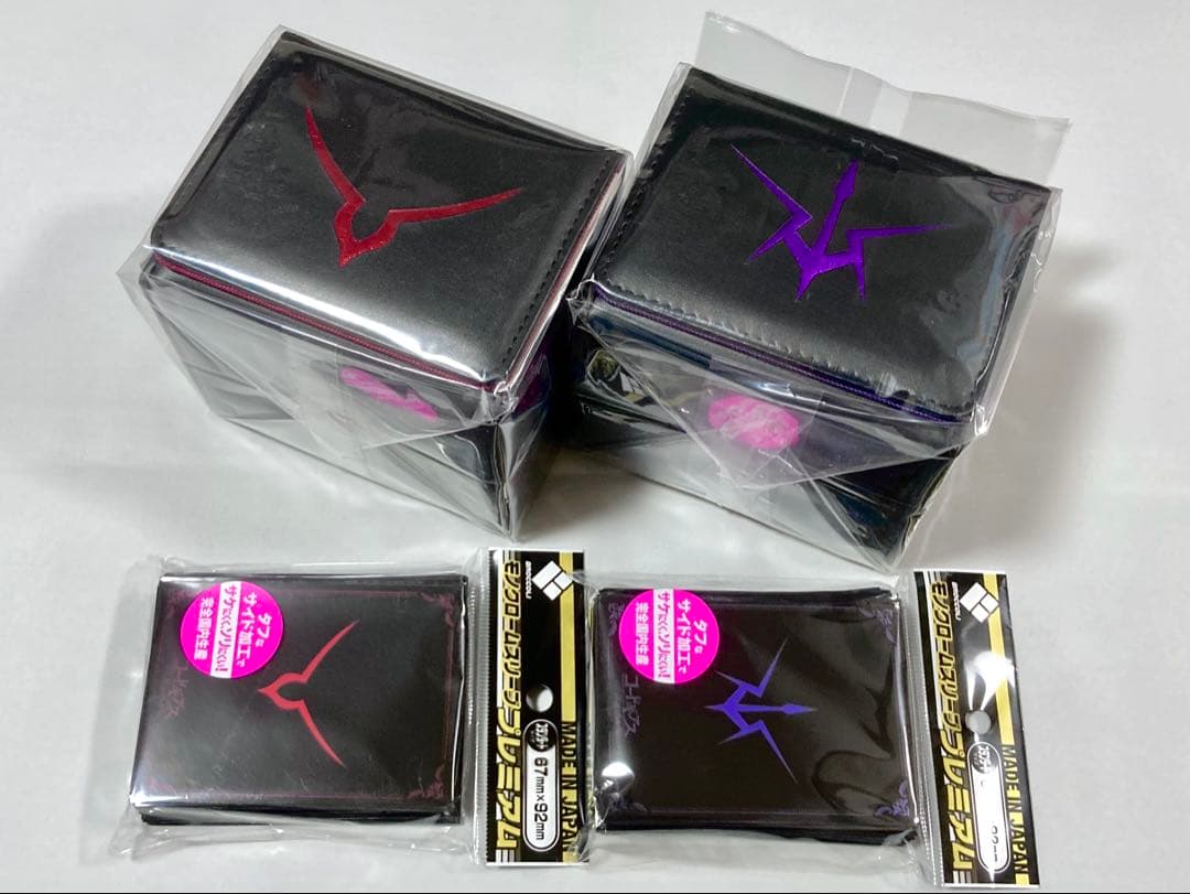 コードギアス 反逆のルルーシュ 合皮製デッキケース スリーブ新品、♥