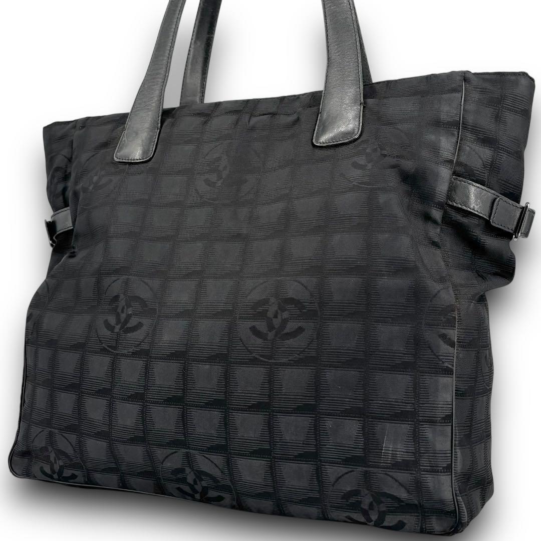 CHANEL シャネル　トートバッグ　黒　ニュートラベルライン　ココマーク シャネル ニュートラベルライン ナイロン ココマーク トート