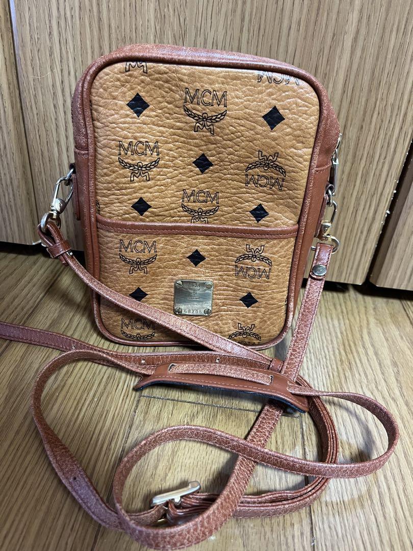 MCM エムシーエム 本革 レザー スクエア型 ミニ ショルダーバッグ 画像1