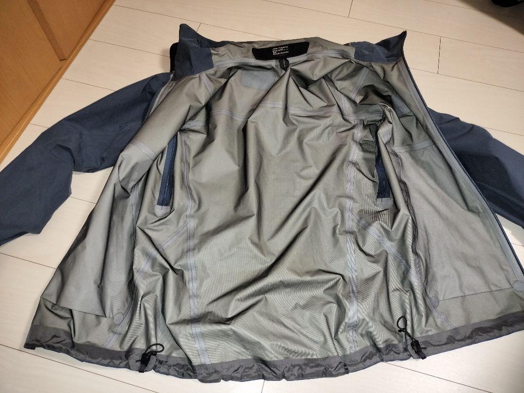 ARCTERYX BETA