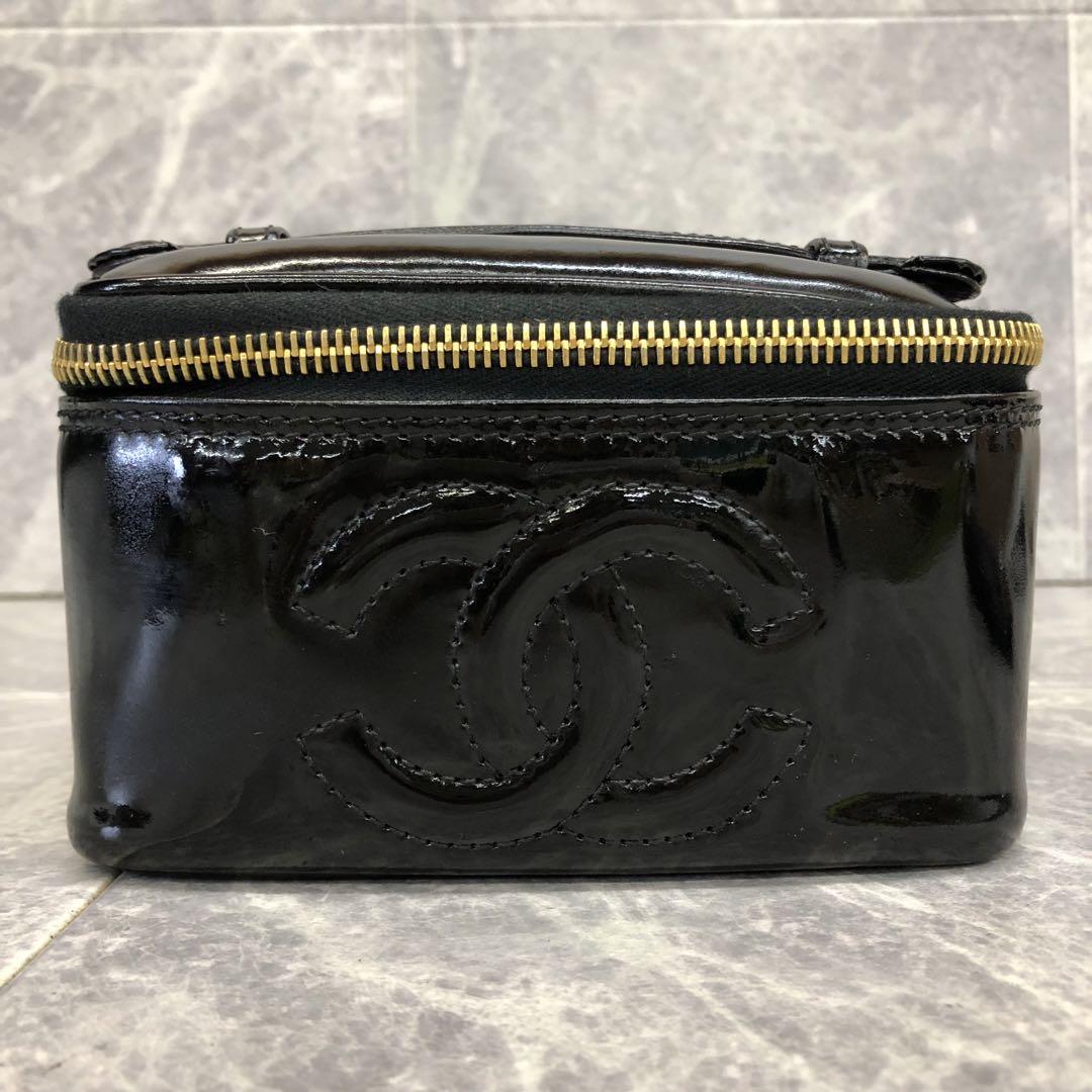 CHANEL パテント ミニバニティ バニティバッグ シャネル ブラック