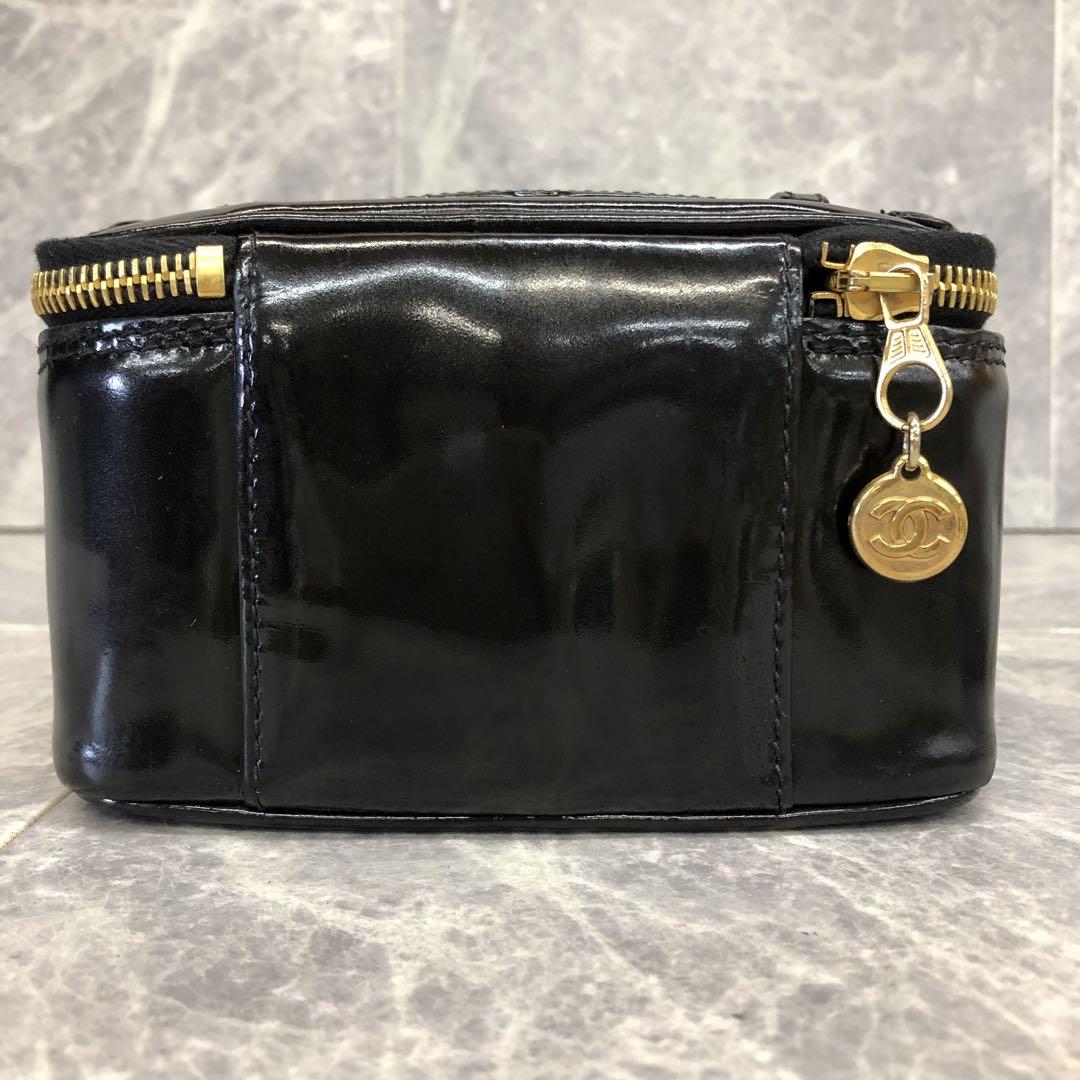 CHANEL パテント ミニバニティ バニティバッグ シャネル ブラック