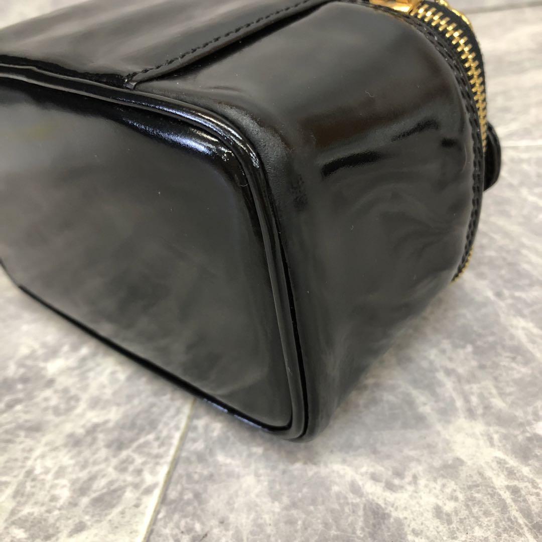 CHANEL パテント ミニバニティ バニティバッグ シャネル ブラック