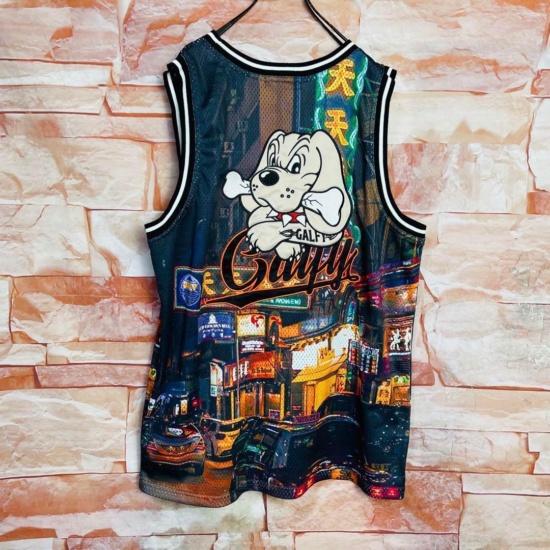 【即完売】ガルフィーGALFY タンクトップ　総柄香港夜景　ビックサイズ　XL