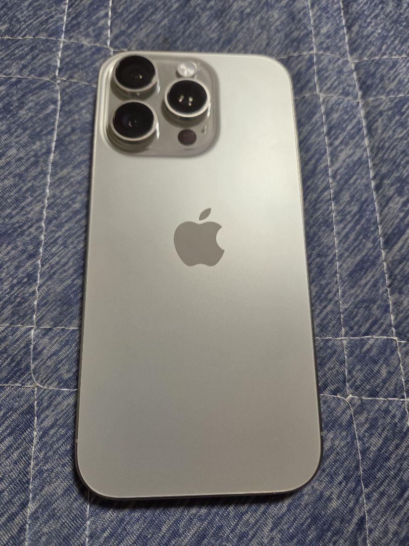 斎藤 川原　iPhone 16 pro 256GB 　ナチュラルチタニウム