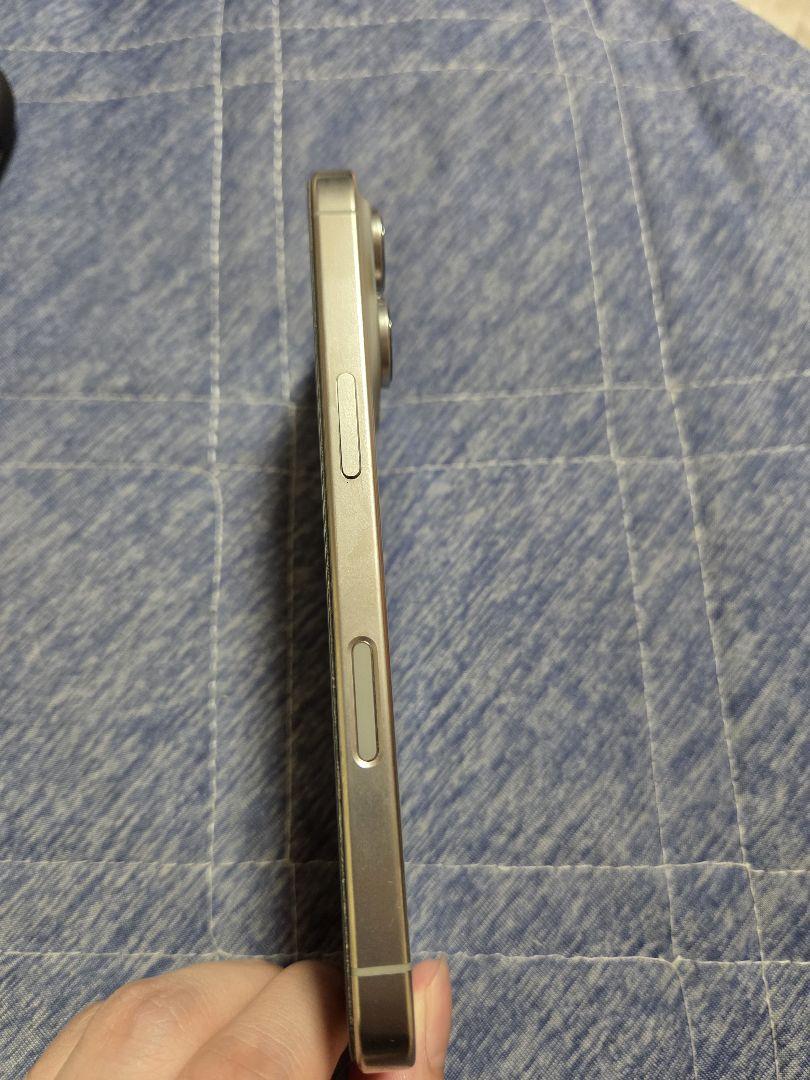 斎藤 川原　iPhone 16 pro 256GB 　ナチュラルチタニウム
