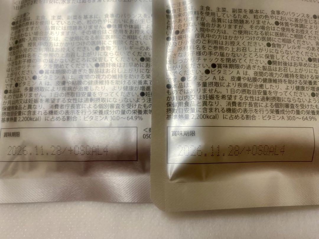 卍