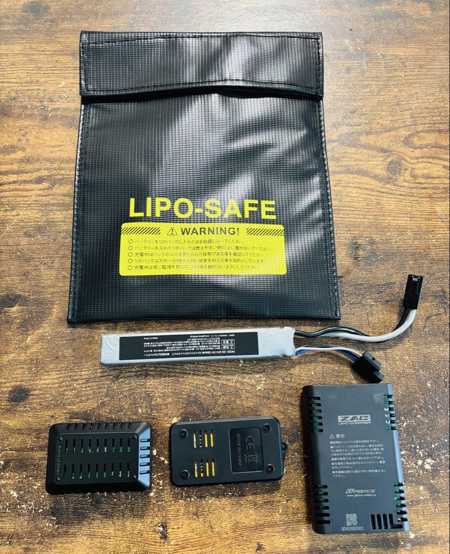 G-Force LiPo バッテリー　充電器　放電機　バッテリー　5点セット