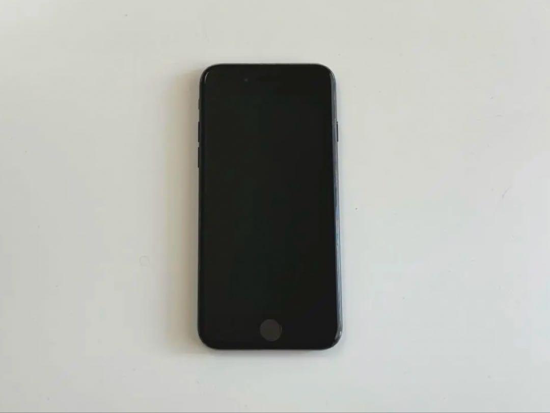 iPhone SE（第3世代） ミッドナイト