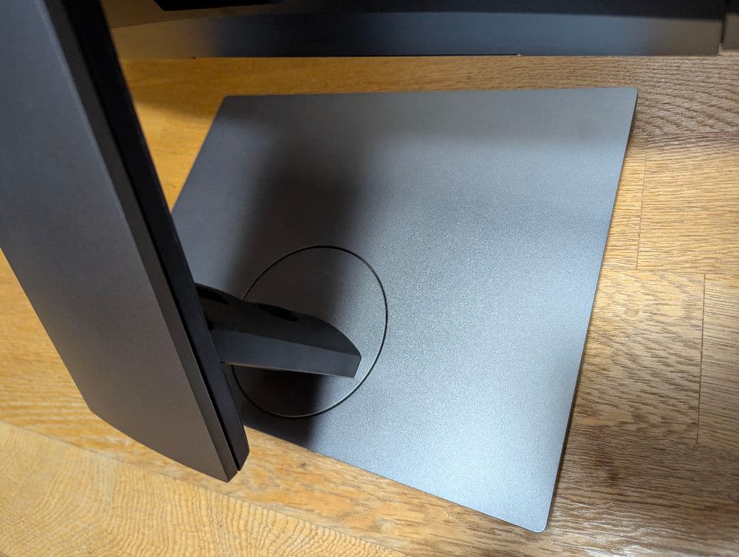 【美品】p2418ht Dell 【美品】p2418ht Dell