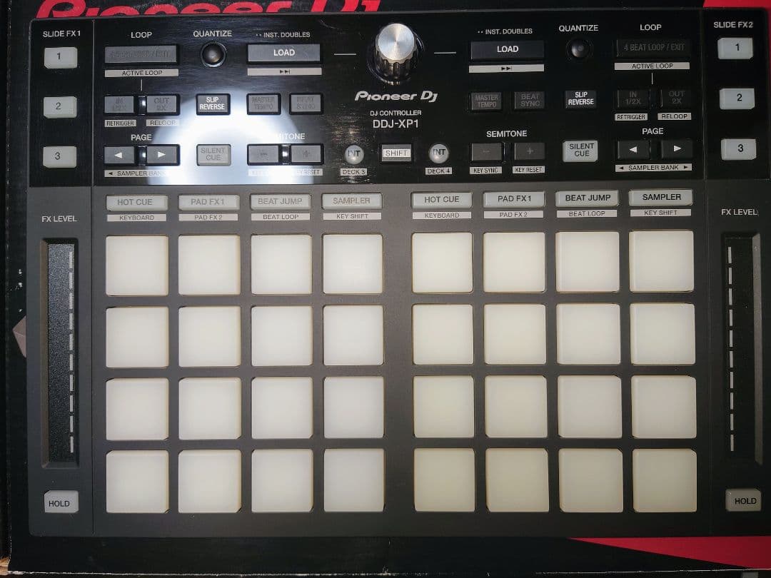 Pioneer DJ DDJ-XP1 コントローラー