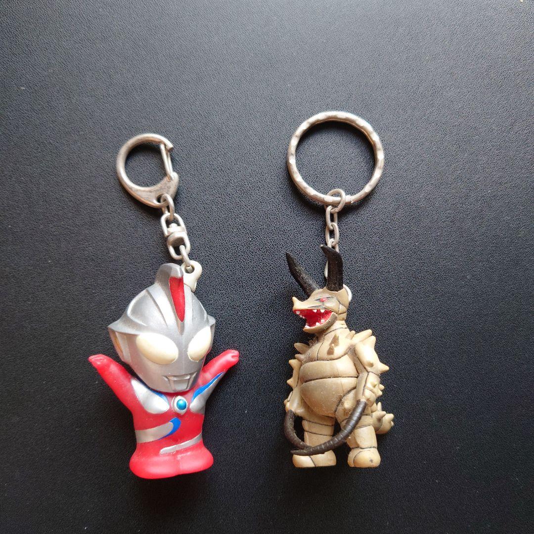 ウルトラマン グドン キーホルダー 昭和レトロ 2点セット 激