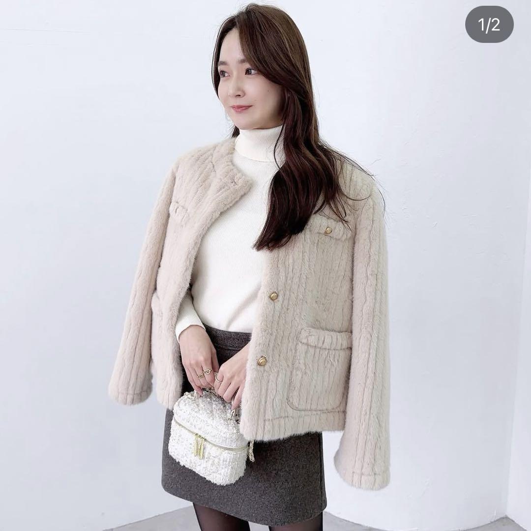 Maison de Lyla ノーカラーエコファーコート