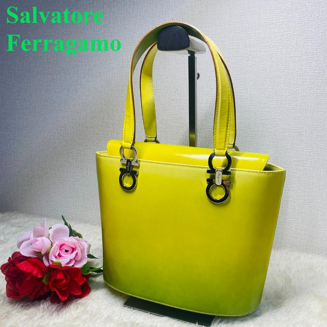 新品同様【FURLA 】ワンショルダーバッグ キャビアスキンレザー