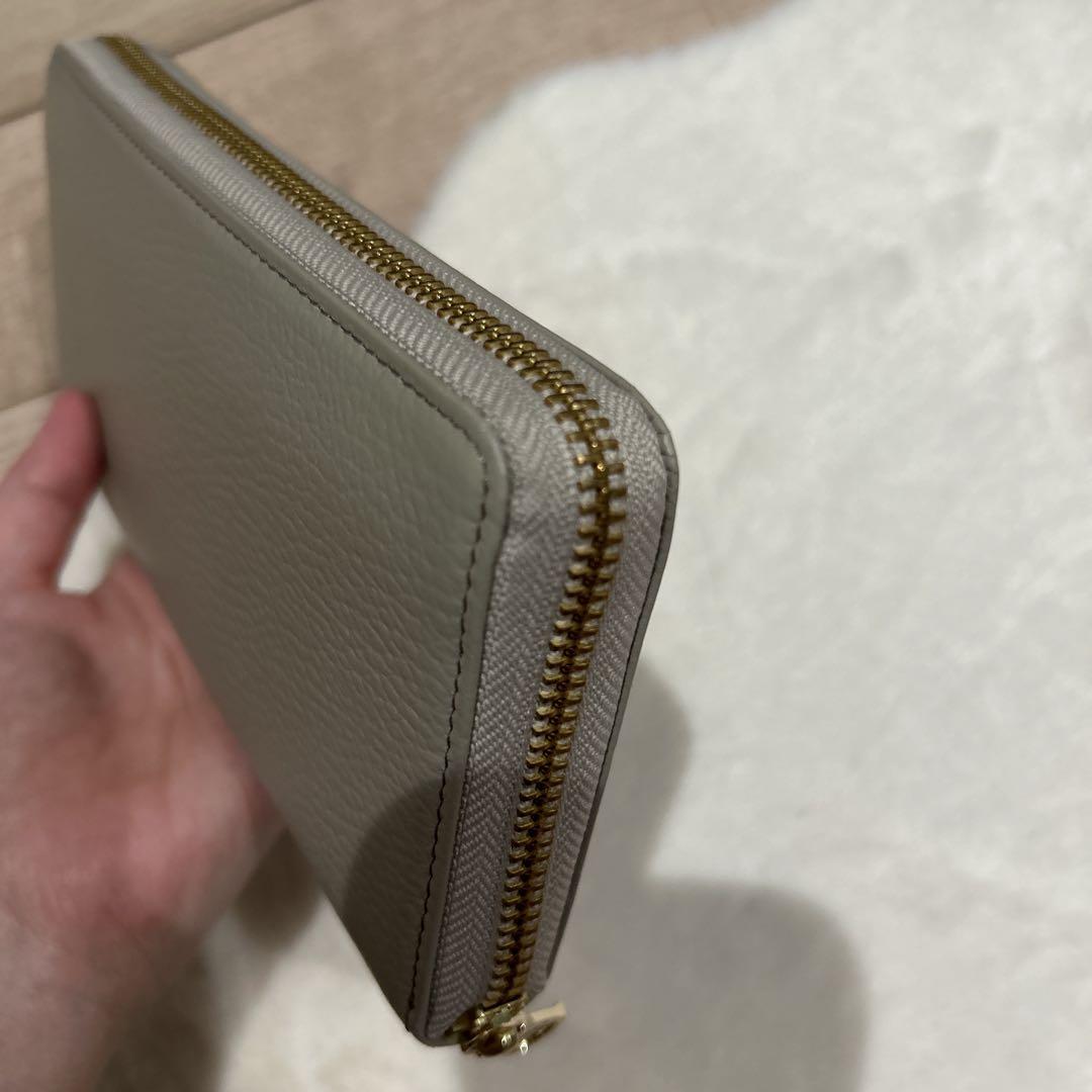 russet☆美品　ベージュ　レザー 長財布 russet☆美品 ベージュ レザー 長財布 - メルカリ