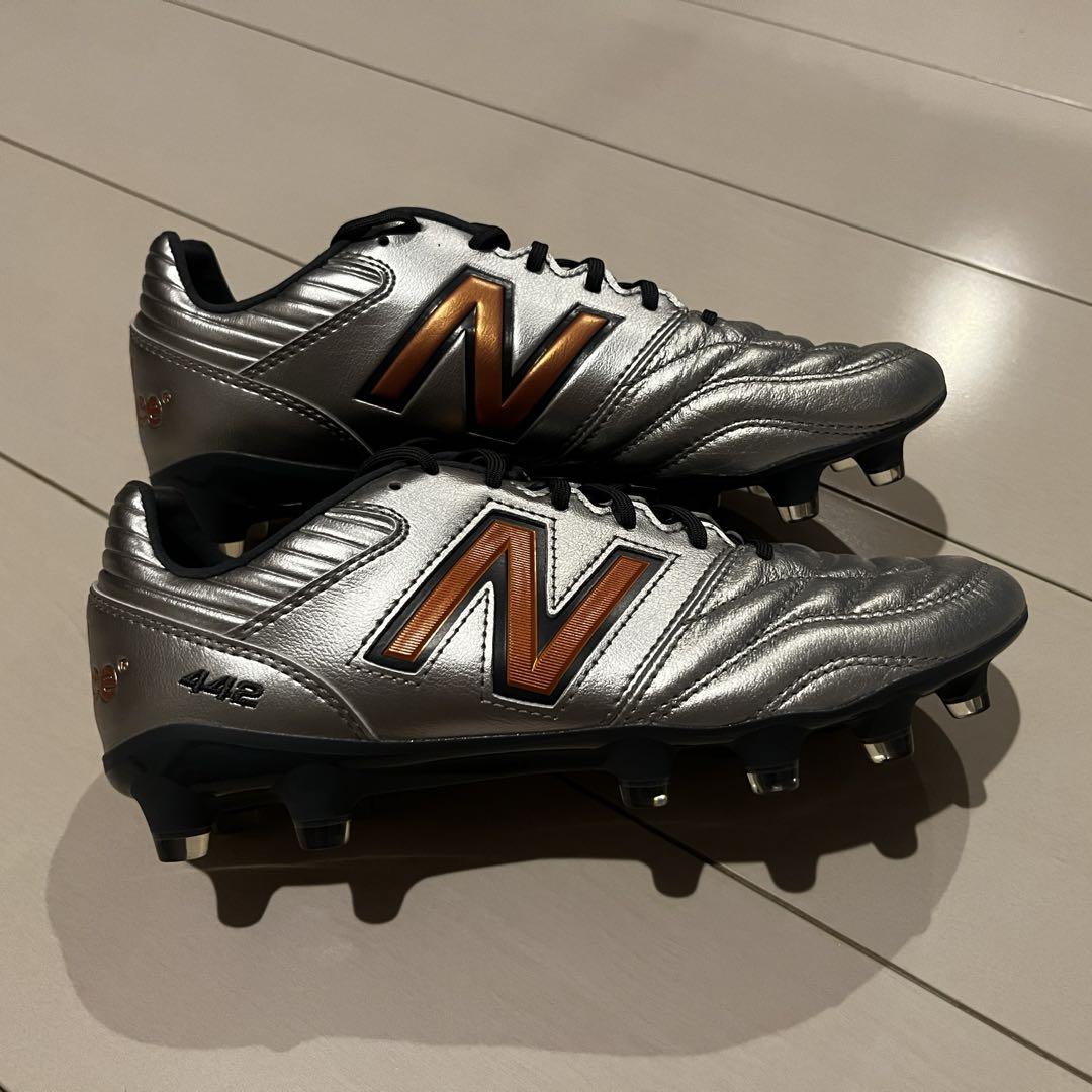 サッカースパイク ニューバランス　442 v2 pro HG 24.5㎝