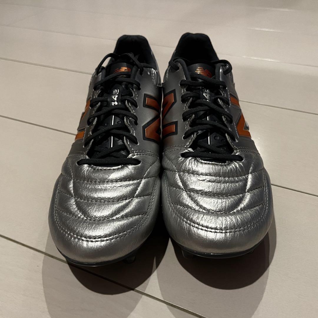 サッカースパイク ニューバランス　442 v2 pro HG 24.5㎝