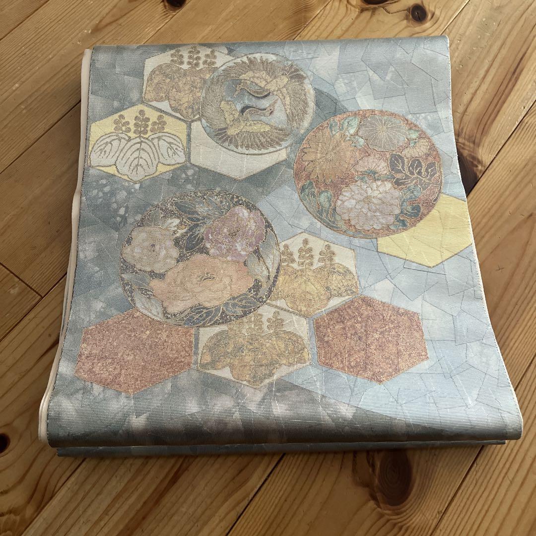 袋帯 美品 名品 螺鈿箔 箔 灰色 お太鼓柄 正絹 - メルカリ