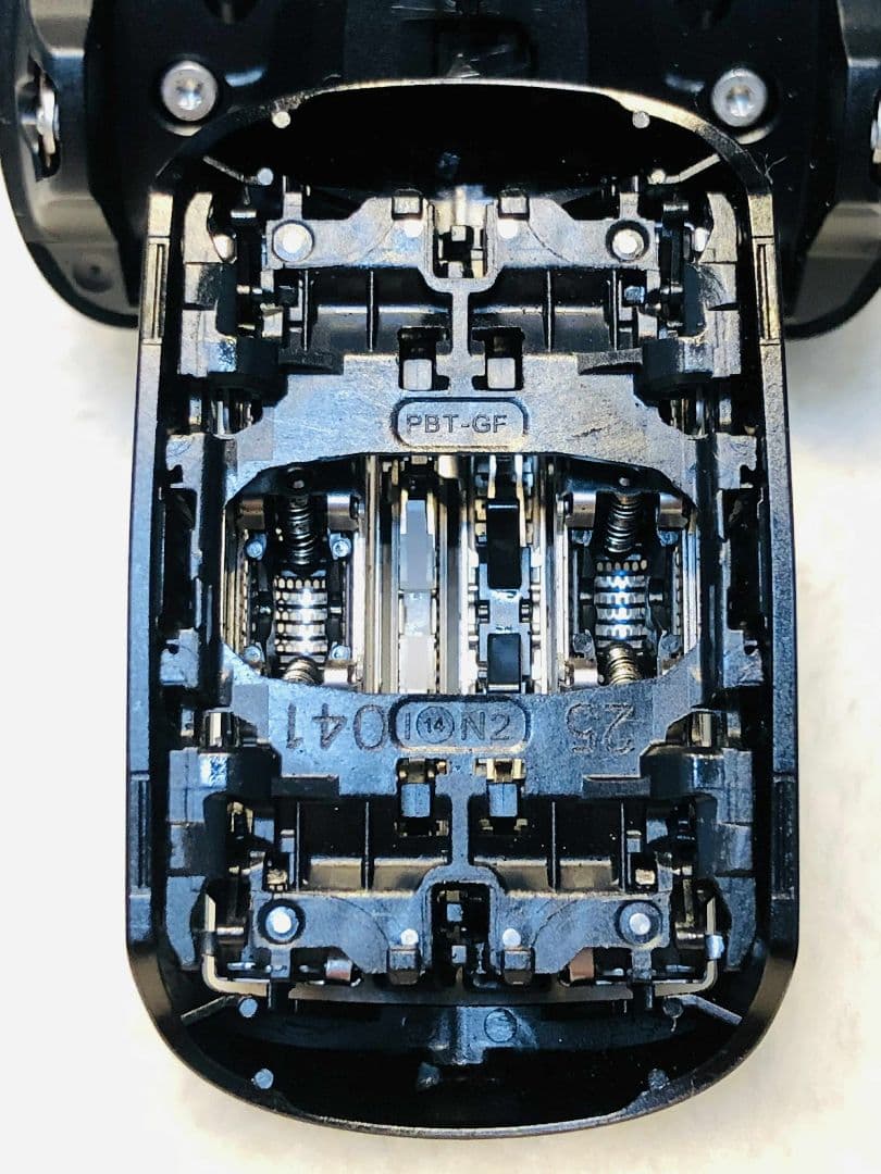 【未使用に近い】 BRAUN Series 9 Sport+ メンズシェーバー 【未使用に近い】 BRAUN Series 9 Sport+ メンズシェーバー