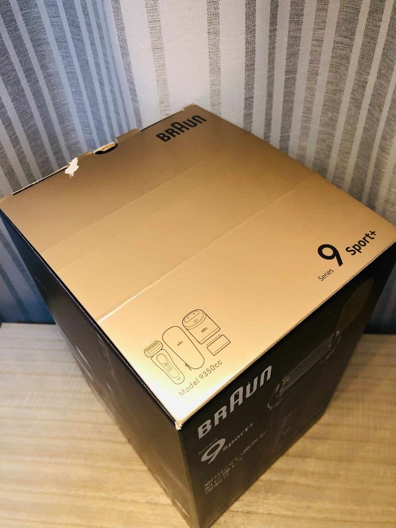 【未使用に近い】 BRAUN Series 9 Sport+ メンズシェーバー 【未使用に近い】 BRAUN Series 9 Sport+ メンズシェーバー