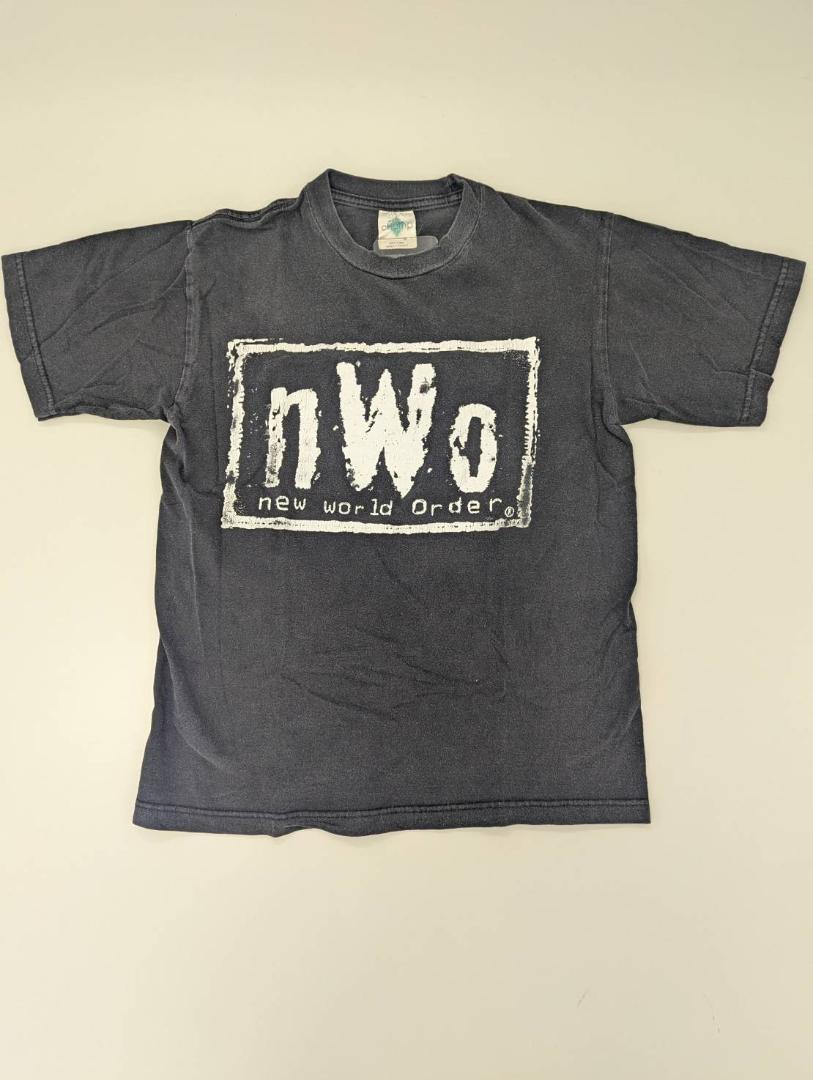 nWo ダークグレー Tシャツ Mサイズ