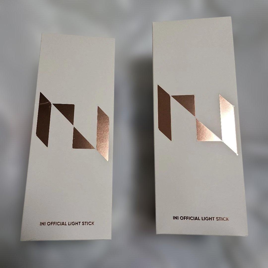 INI OFFICIAL LIGHT STICK 2本セット