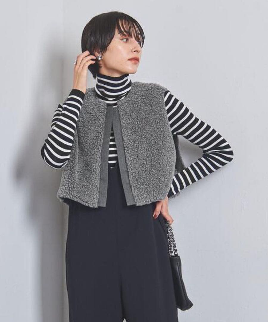 未使用品 SACRA サクラ ボア プードルファー ショートベスト ショートジレ 未使用品 SACRA サクラ ボア プードルファー ショートベスト ショートジレ