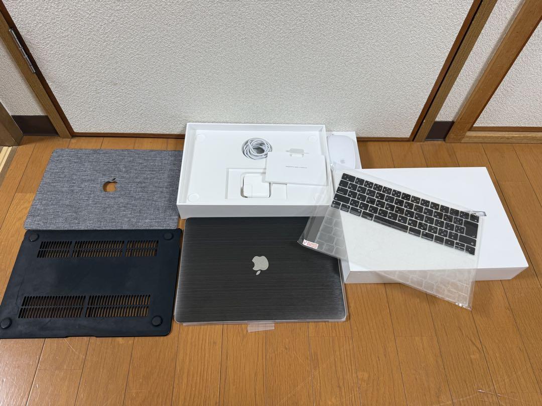 MacBook Air M1（8GB / 256GB）+Magic mouse