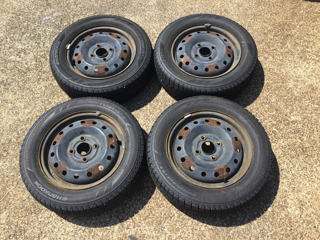 155 65R13 鉄ホイール付スタッドレスタイヤ 4本セットやや傷や汚れあり
